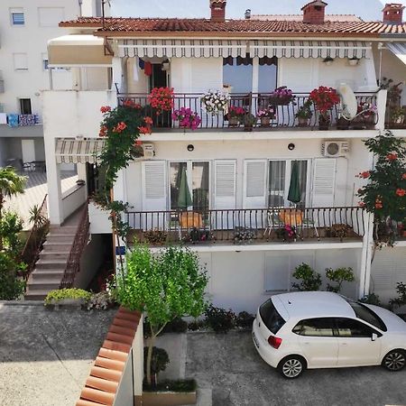 Apartman Rivana Baška Voda Buitenkant foto