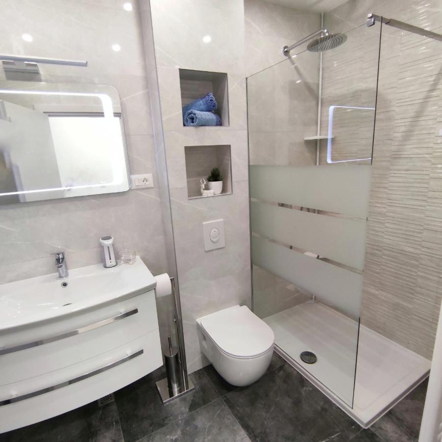 Apartman Rivana Baška Voda Buitenkant foto