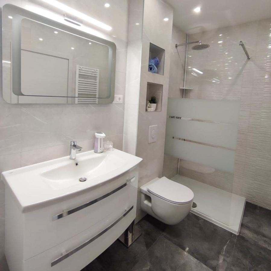 Apartman Rivana Baška Voda Buitenkant foto