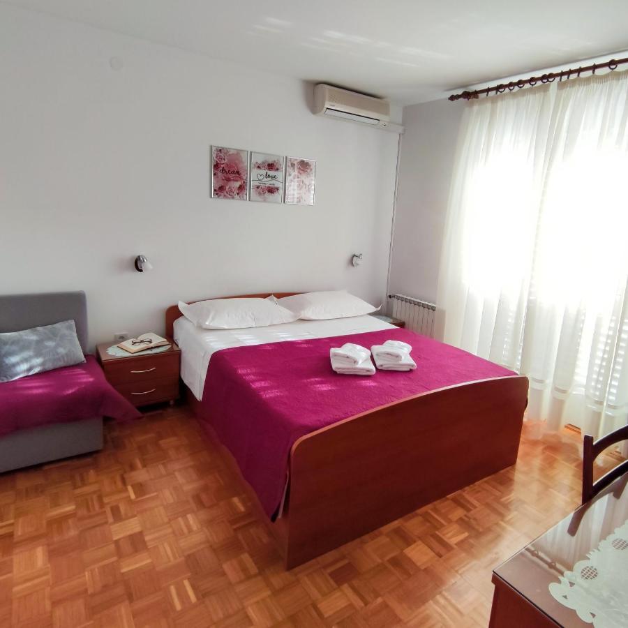 Apartman Rivana Baška Voda Buitenkant foto