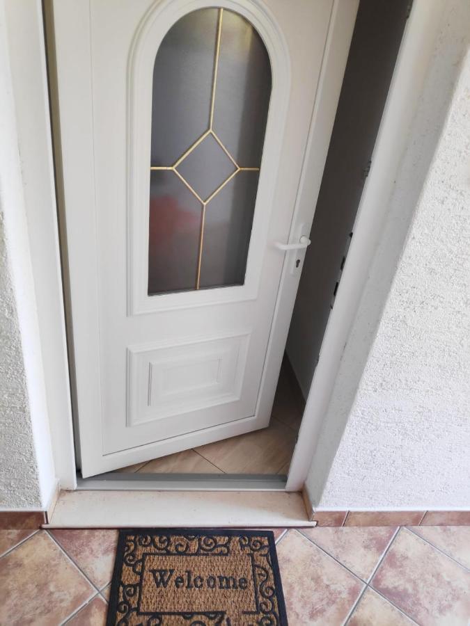 Apartman Rivana Baška Voda Buitenkant foto