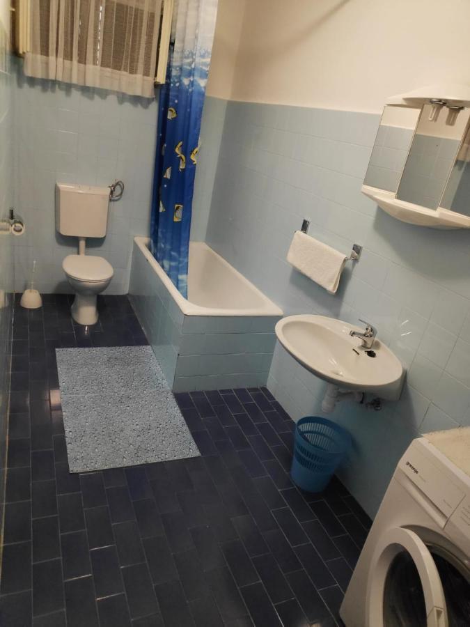 Apartman Rivana Baška Voda Buitenkant foto