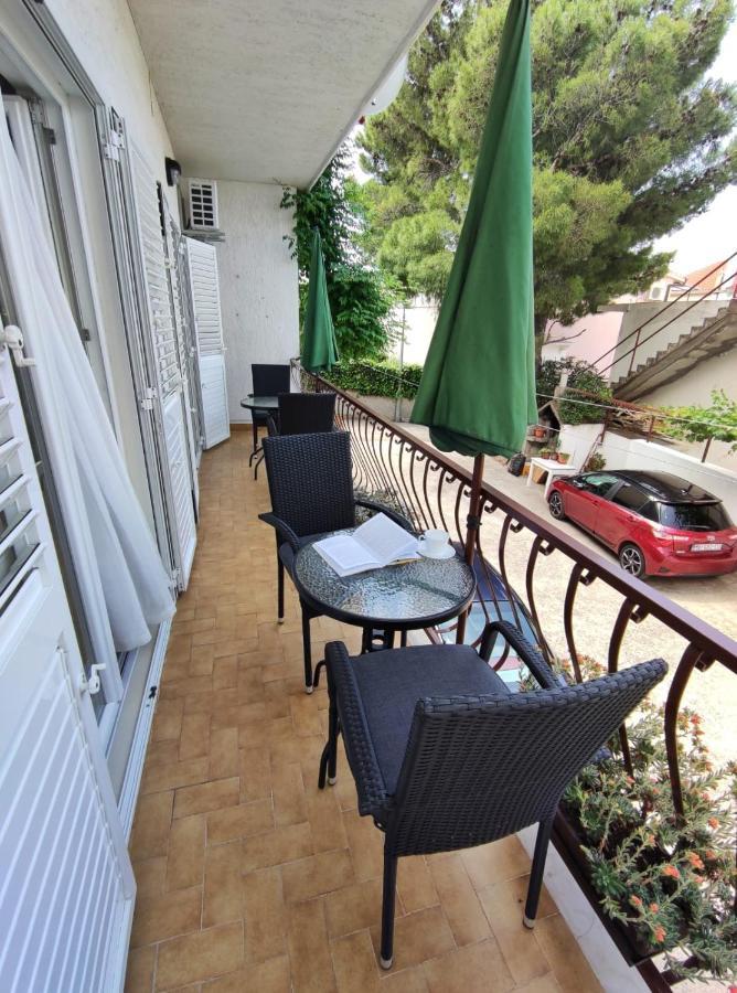Apartman Rivana Baška Voda Buitenkant foto